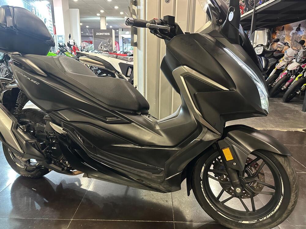 Honda Forza 350 (2022 - 24) (8)