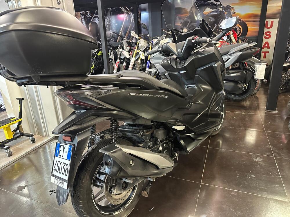 Honda Forza 350 (2022 - 24) (9)