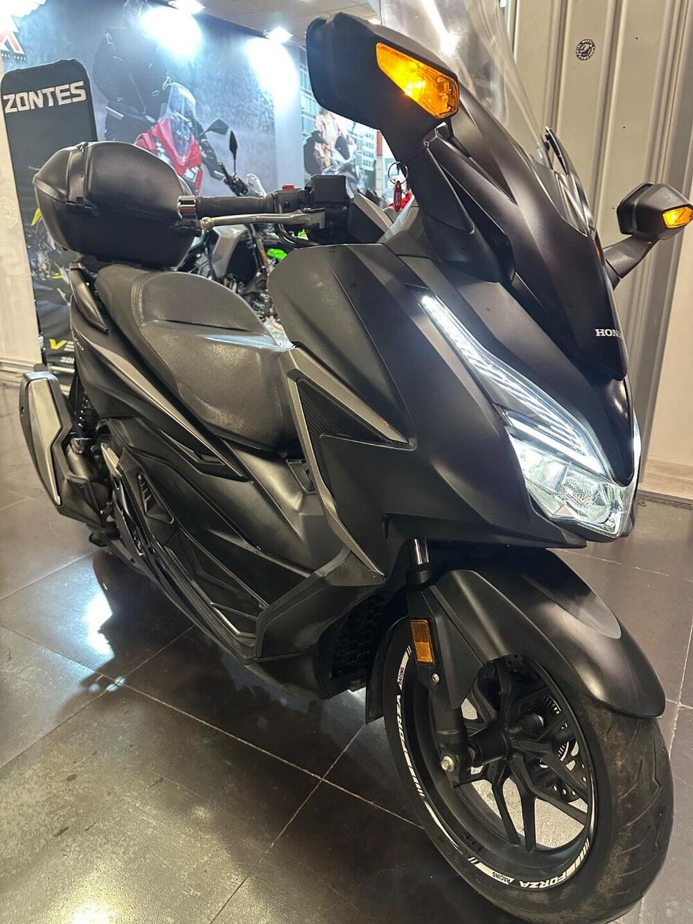 Honda Forza 350 (2022 - 24) (11)