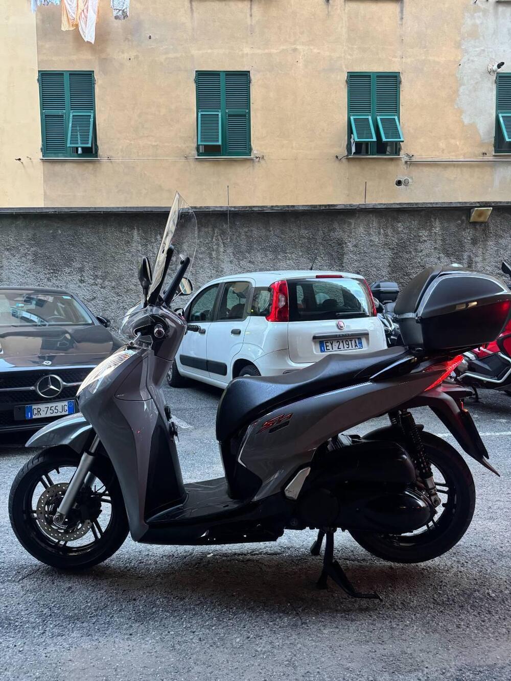 Honda SH 300 i ABS (2016 - 20) (3)