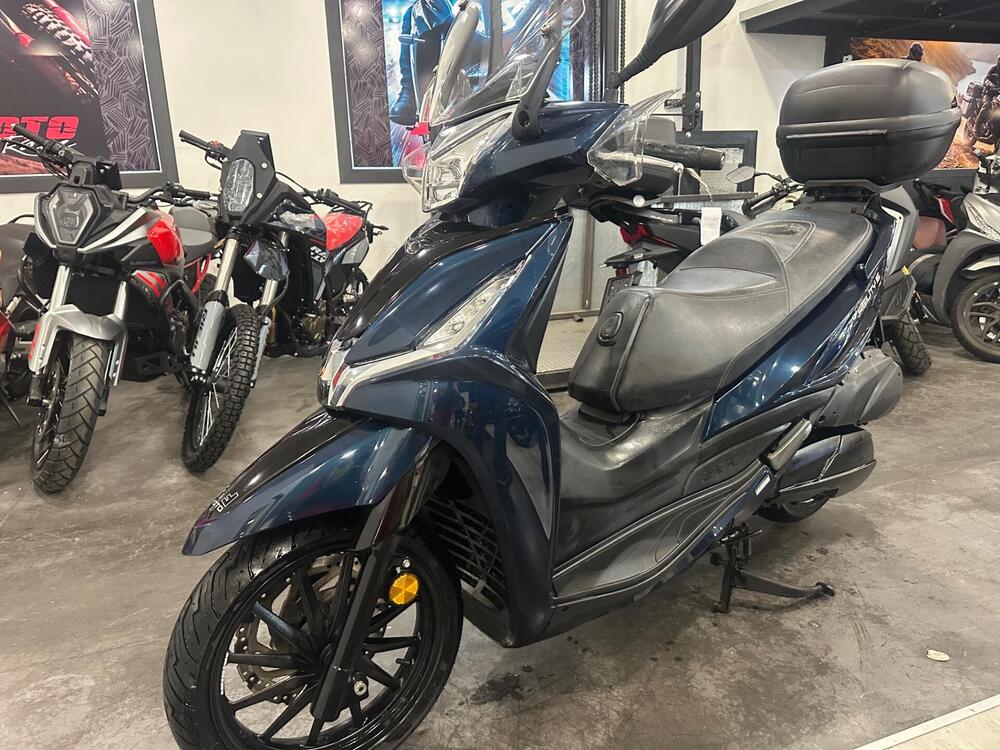 Kymco Agility 300i (2021 - 25) (2)