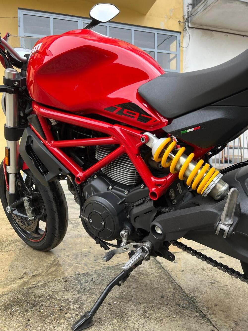 Ducati Monster 797 Plus (2019) (2)