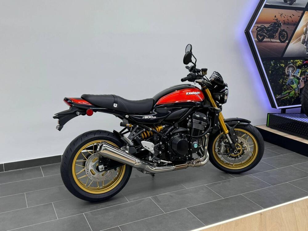 Kawasaki Z 900 RS SE (2026) (2)