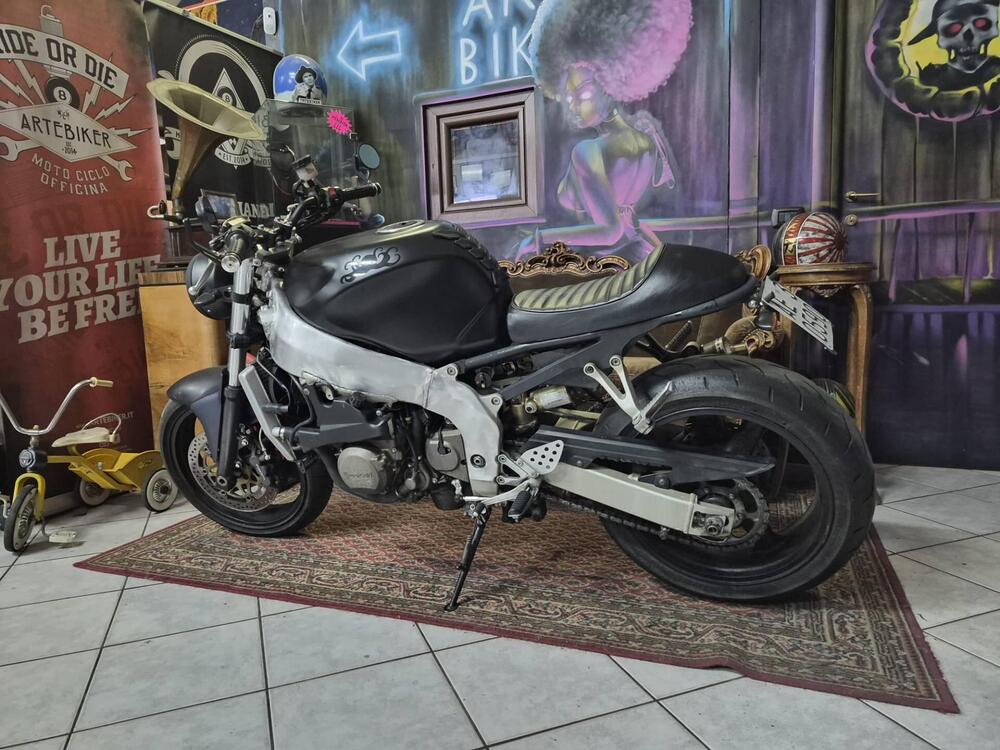 Kawasaki Ninja 600 ZX-6R (1998 - 99) (4)