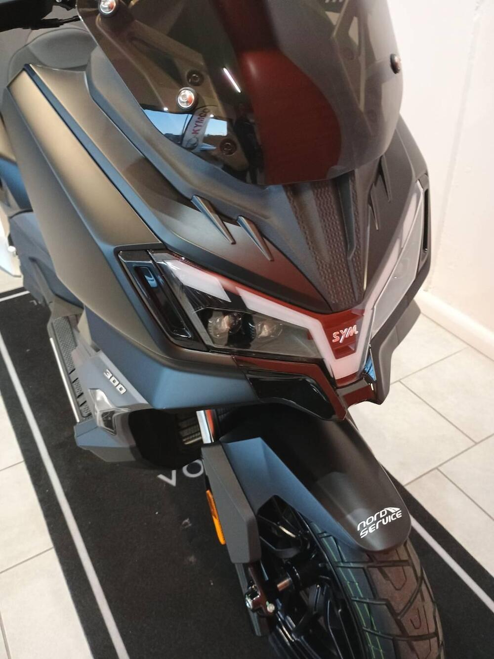 Sym ADX 300 (2024 - 26) (11)