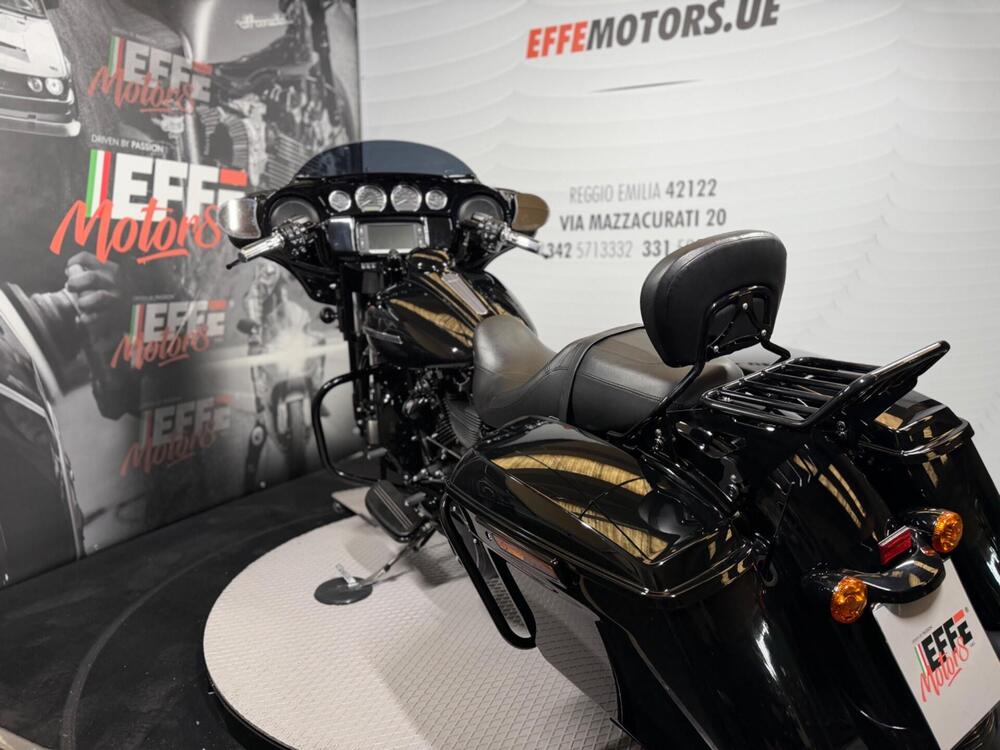 Harley-Davidson 107 Street Glide Special (2017 - 19) - FLHXS (13)