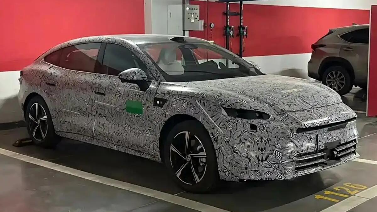 MG svela in anteprima la nuova berlina ibrida con LiDAR: ecco cosa cambia per la sfida alle tedesche