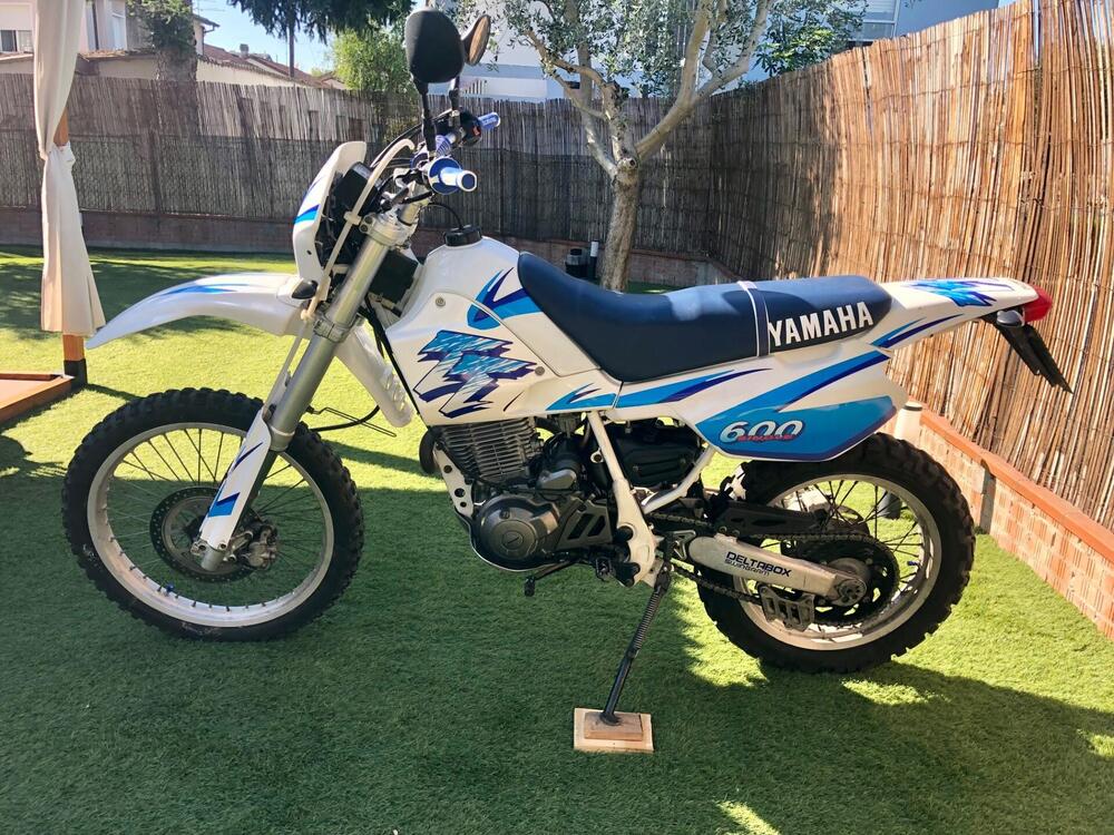 Yamaha TT 600 E (1994 - 03) (4)