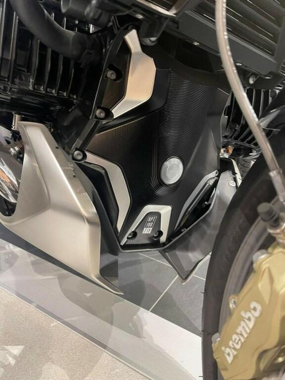 Bmw R 1250 R (2021 - 25) (7)