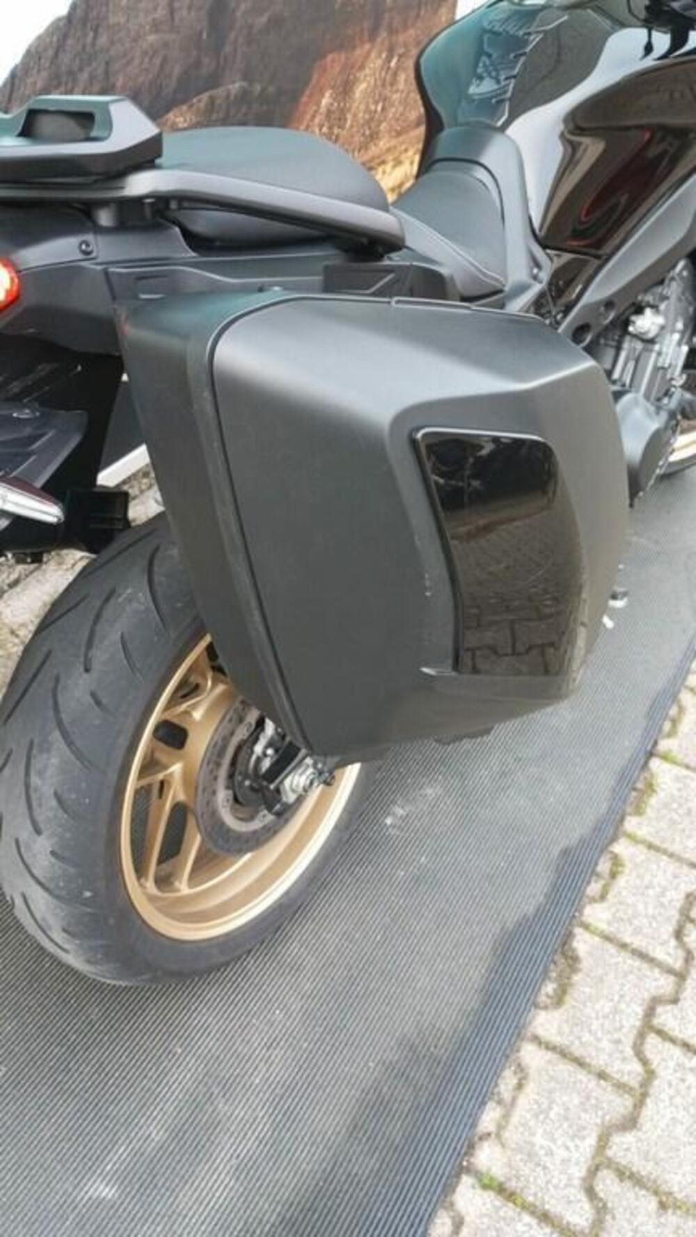 Yamaha Tracer 9 GT (2021 - 24) (5)