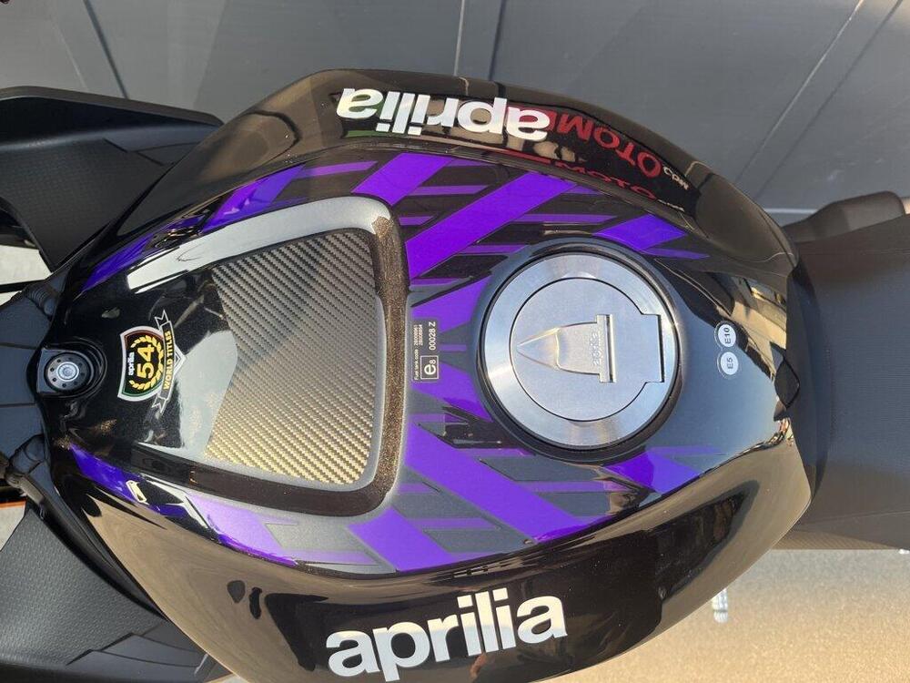 Aprilia Tuono V4 Factory (2025 - 26) (3)