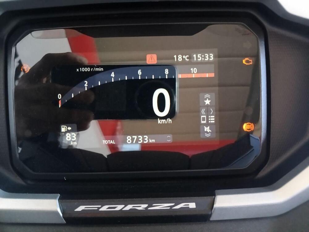 Honda Forza 350 (2025 - 26) (5)