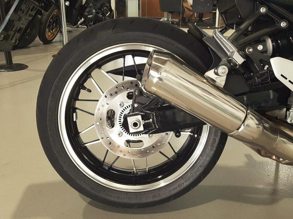 Kawasaki Z 900 RS (2022 - 25) (9)
