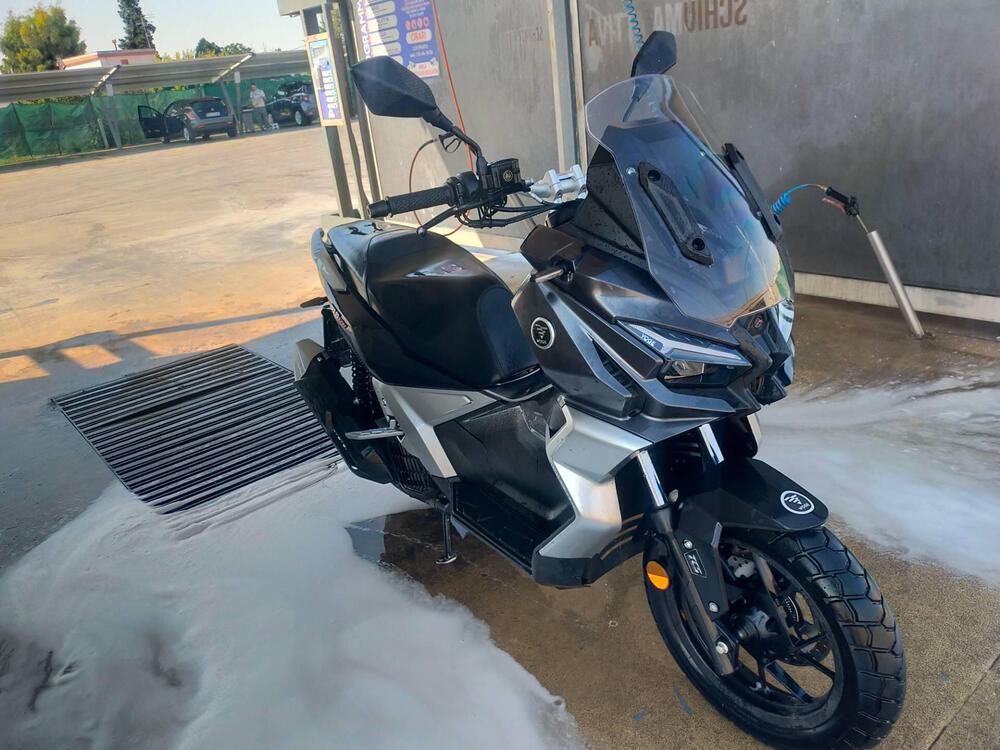 Voge Sfida SR1 ADV (2023 - 26) (3)