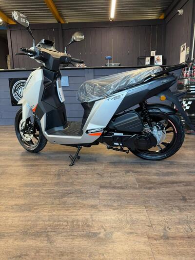 Peugeot Tweet 200 GT (2021 - 25) nuova