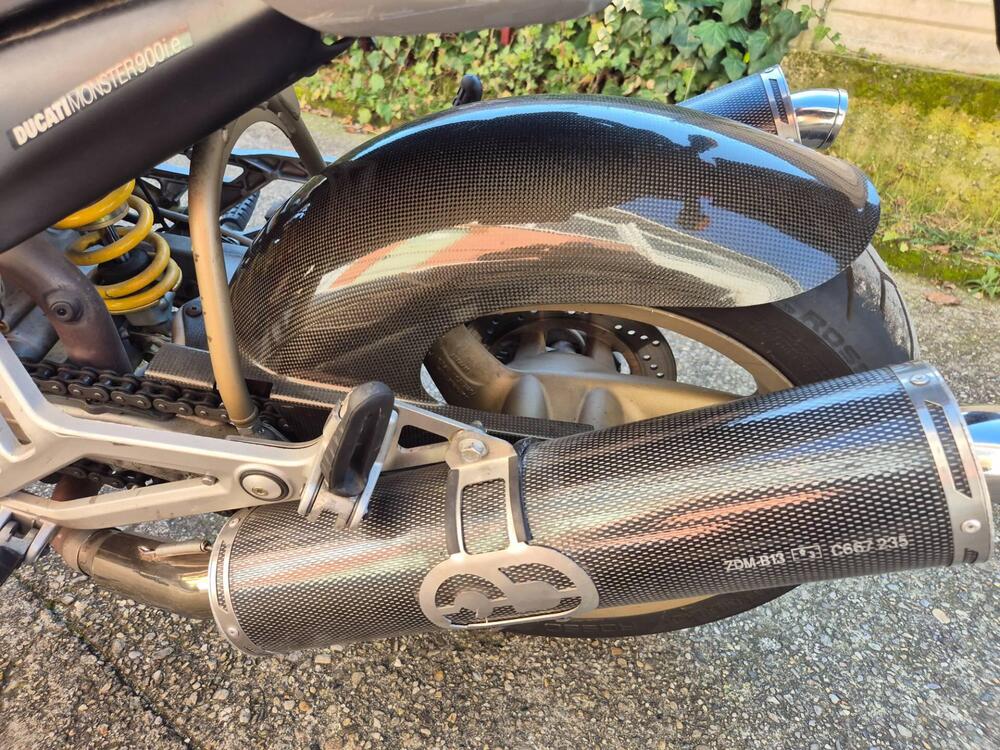 Ducati Monster 900 I.E. (1999 - 02) (4)