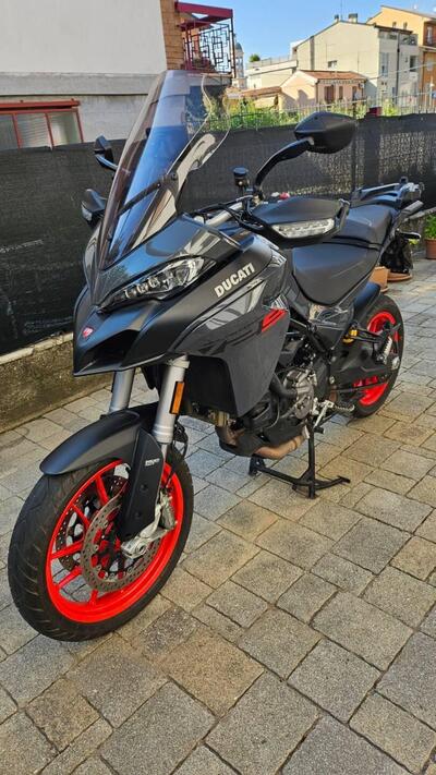 Ducati Multistrada V2 (2022 - 24) usata