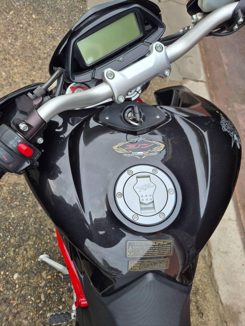 MV Agusta Rivale 800 EAS ABS (2013 -17) (4)