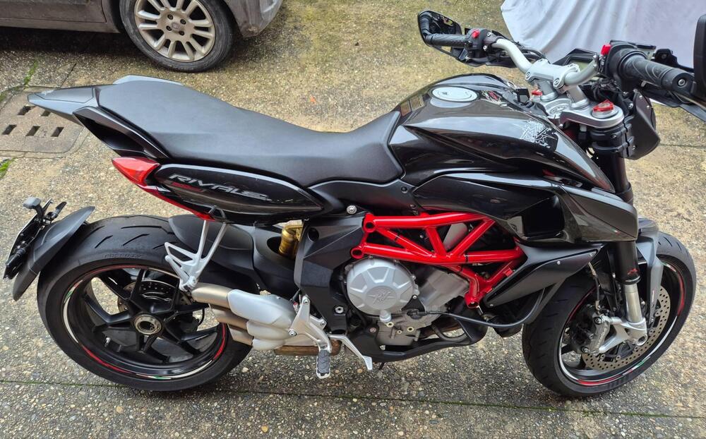 MV Agusta Rivale 800 EAS ABS (2013 -17) (3)