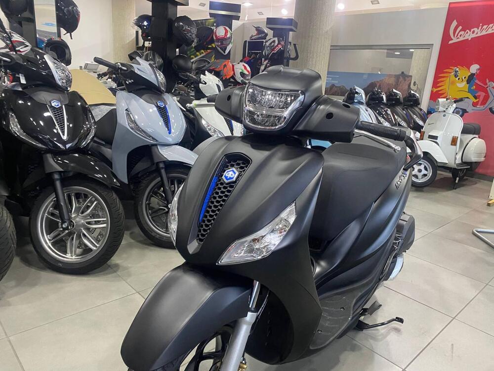 Piaggio Medley 200 S (2025 - 26) (5)