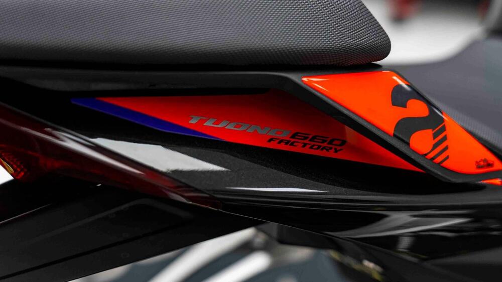Aprilia Tuono 660 Factory (2022 - 24) (11)