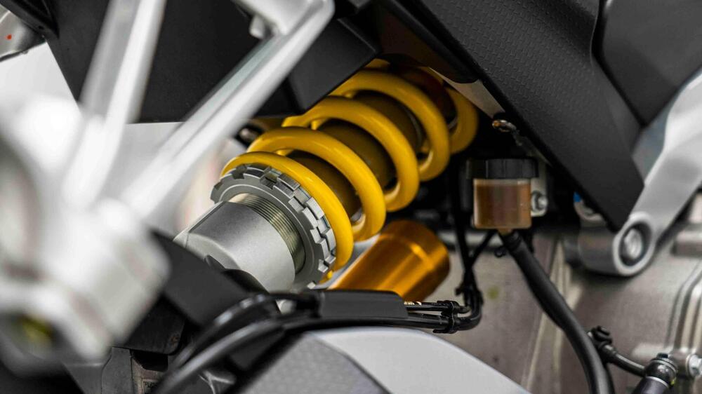 Aprilia Tuono 660 Factory (2022 - 24) (13)