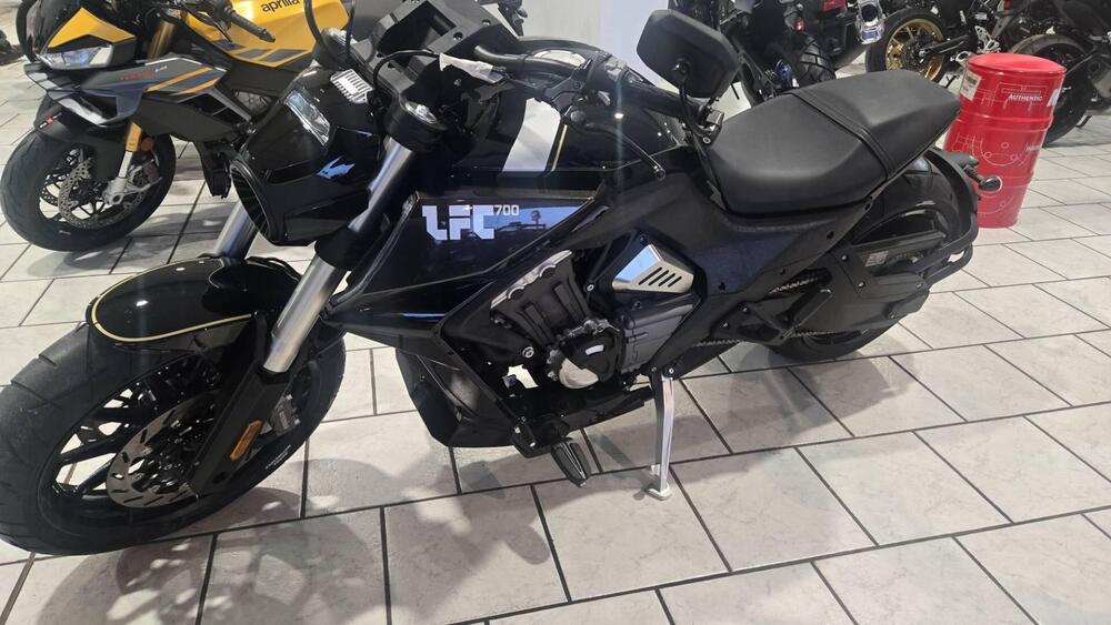 Benda Motorcycles LFC 700 (2024 - 26) (7)