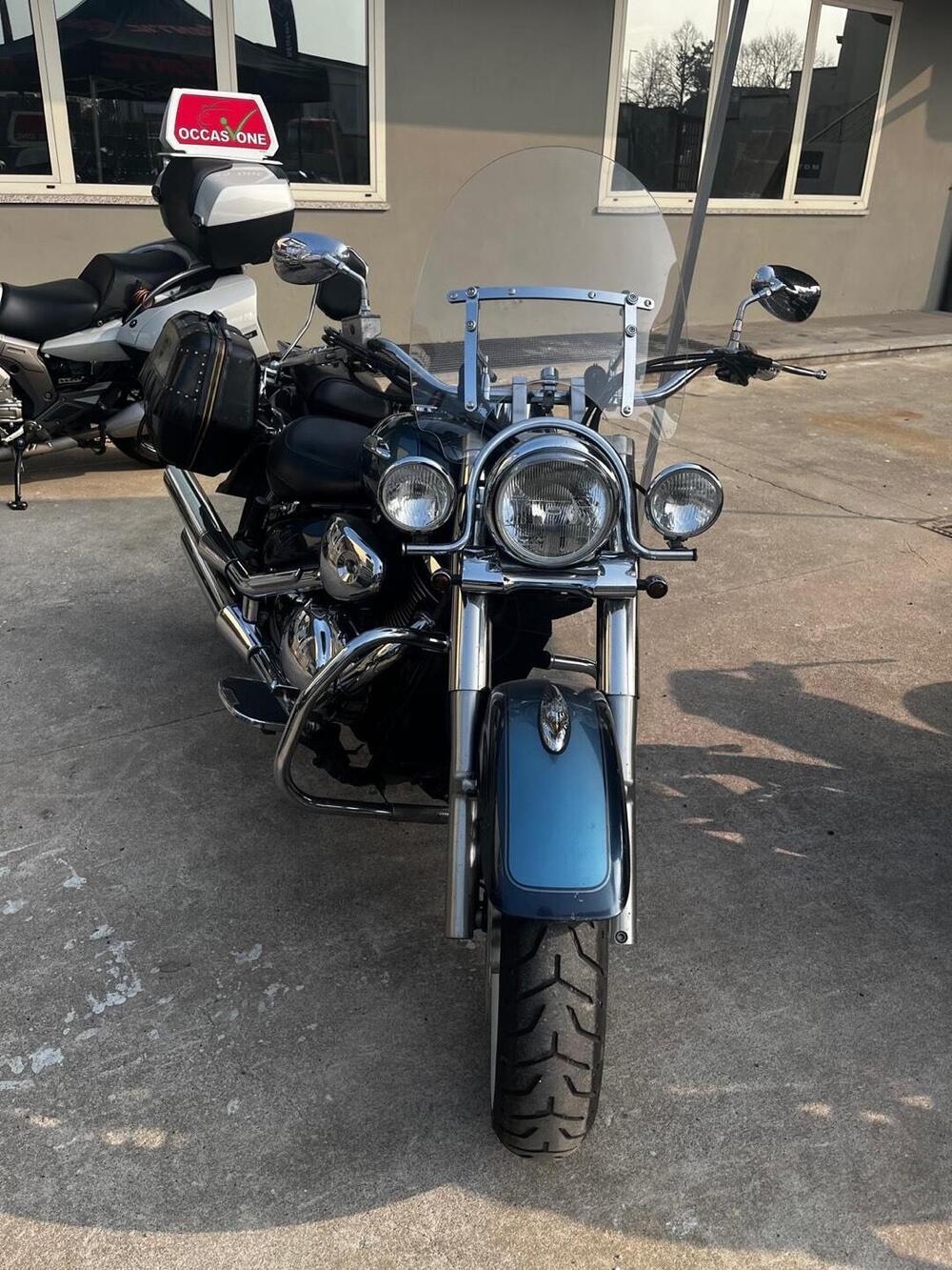 Suzuki VL 800 Intruder Volusia (2000 - 04)