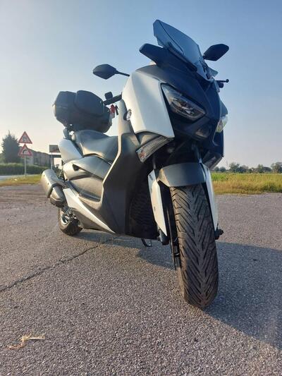 Yamaha X-Max 300 ABS (2017 - 20) usata