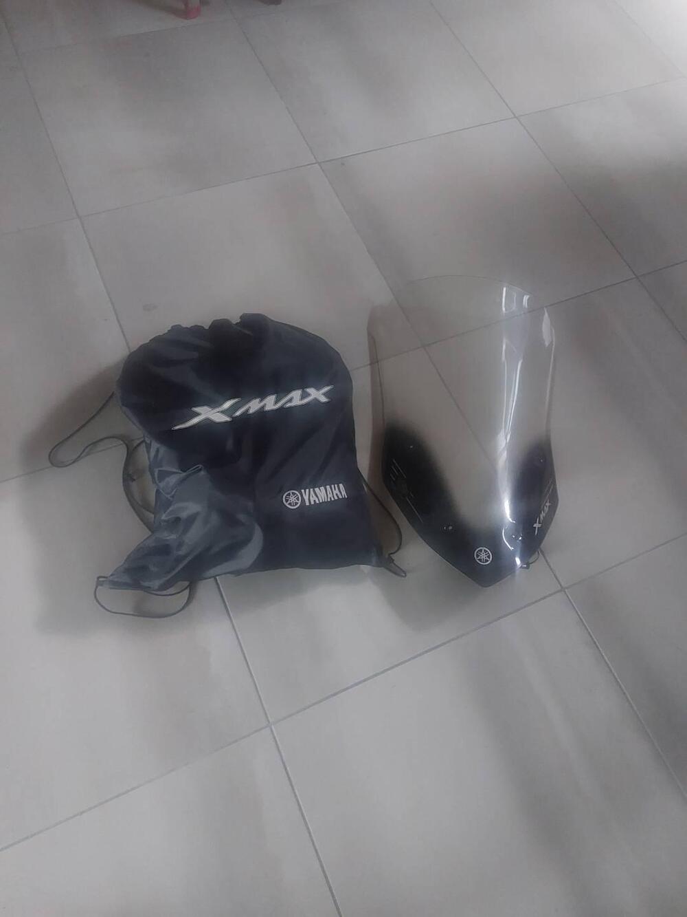 Yamaha X-Max 300 ABS (2017 - 20) (9)