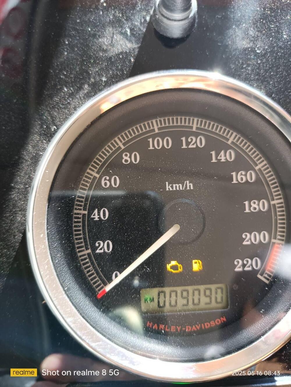 Harley-Davidson 1584 Rocker (2008 - 09) - FXCW (5)