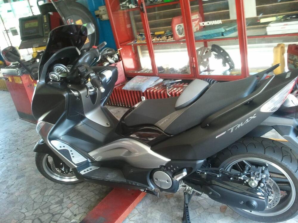Yamaha T-Max 500 Tech Max (2011 - 13) (3)