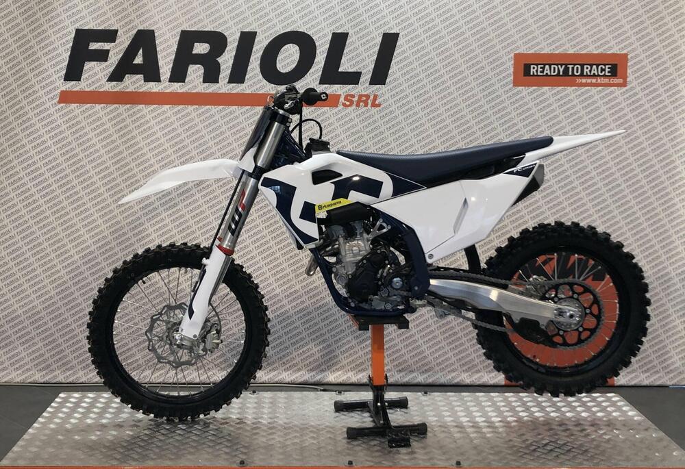 Husqvarna FC 250 (2026) (5)