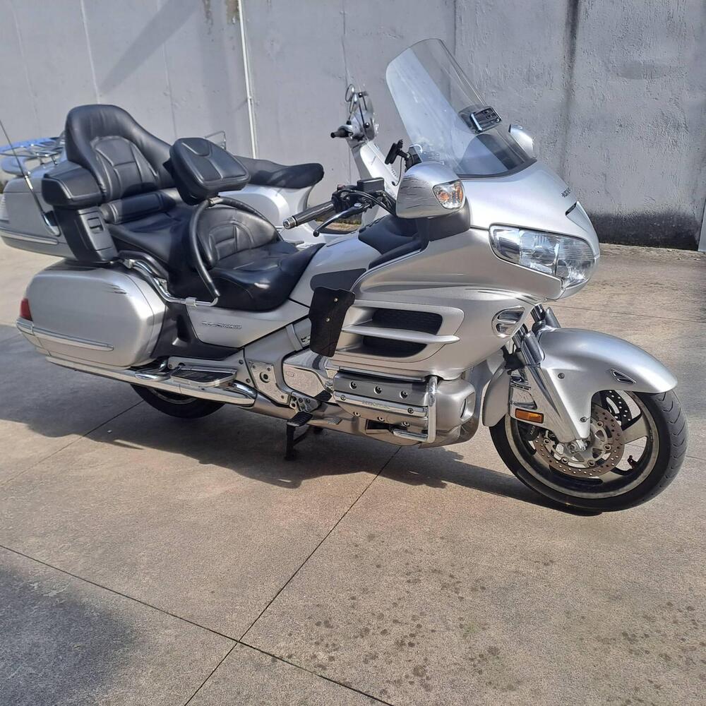 Honda GL 1800 Gold Wing (2007 - 11) (7)