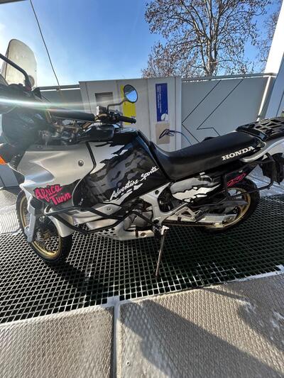 Honda Africa Twin XRV 750 (1993 - 95) usata