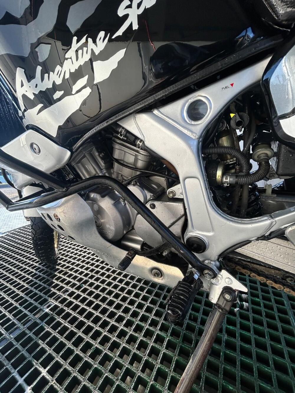 Honda Africa Twin XRV 750 (1993 - 95) (5)