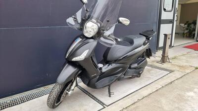 Piaggio Beverly 300 i.e. Police ABS-ASR (2017 - 20) usata