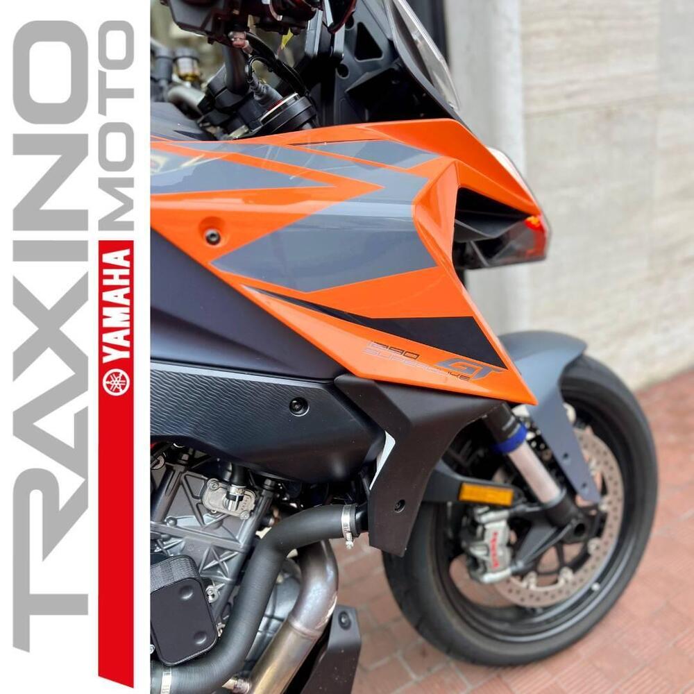 KTM 1290 Super Duke GT (2022 - 25) (3)