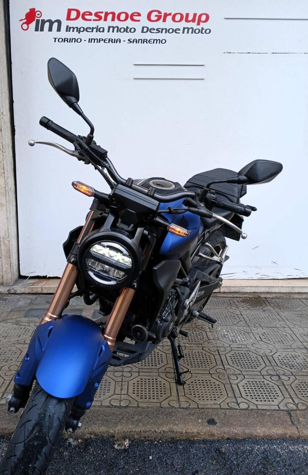 Honda CB 300 R (2022 - 26) (3)