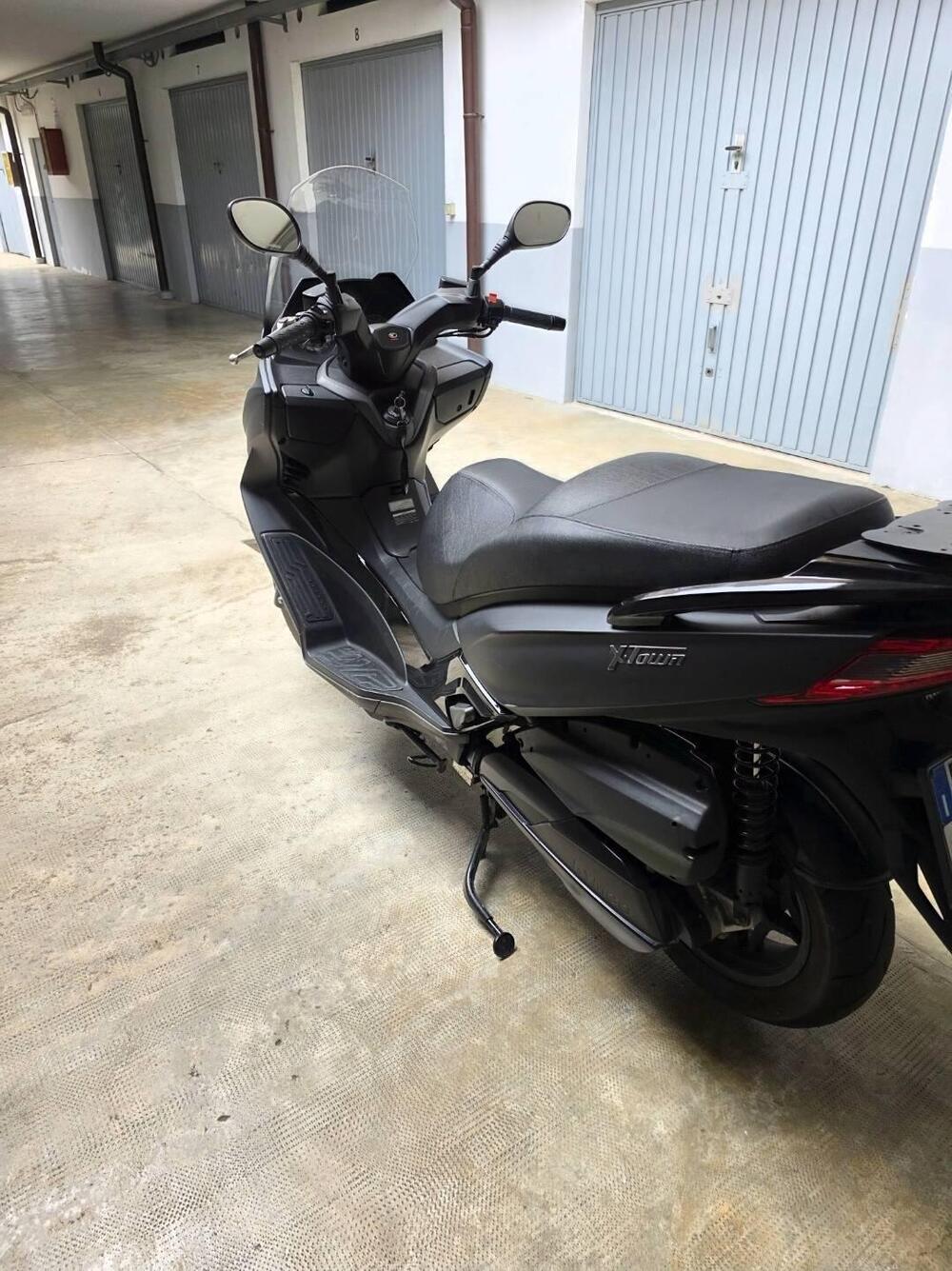 Kymco X-Town 300i (2021 - 24) (5)