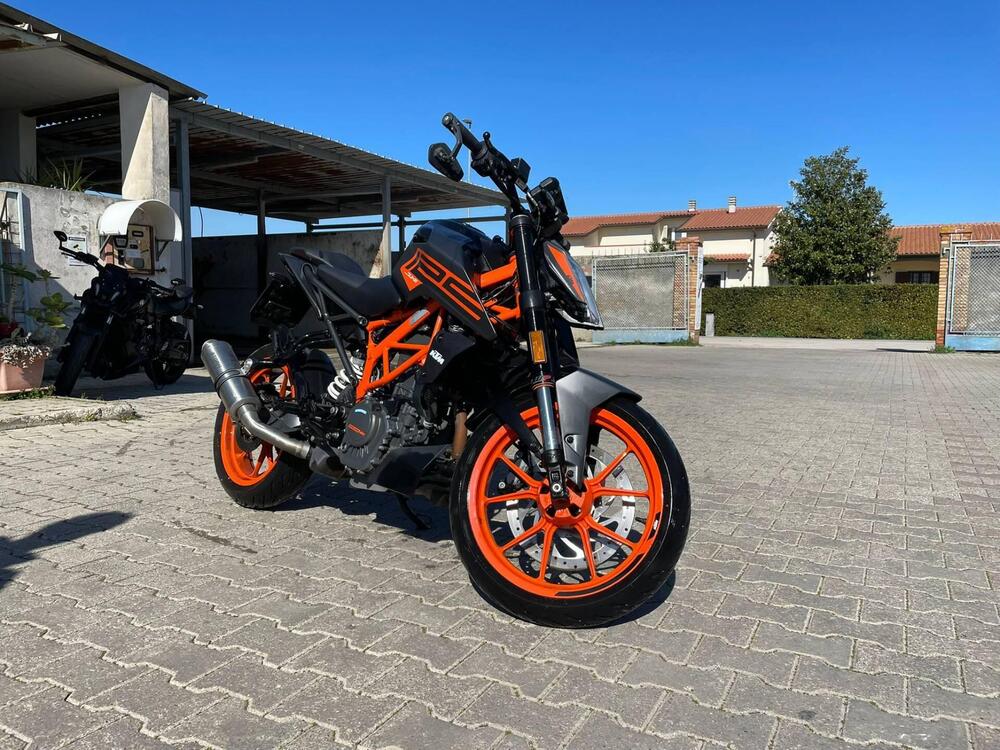 KTM 125 Duke (2021 - 23) (3)