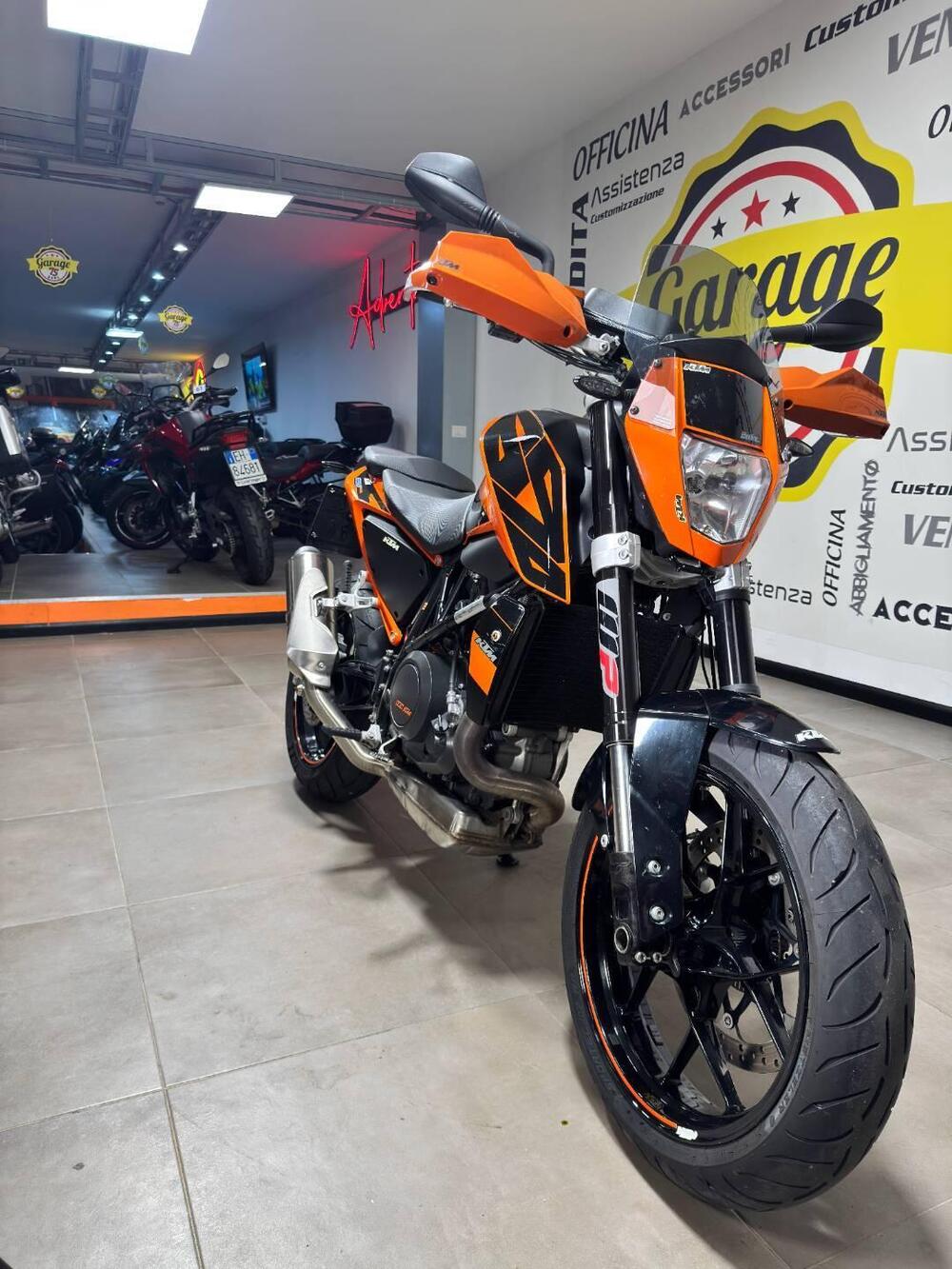 KTM 690 Duke (2016 - 19) (2)