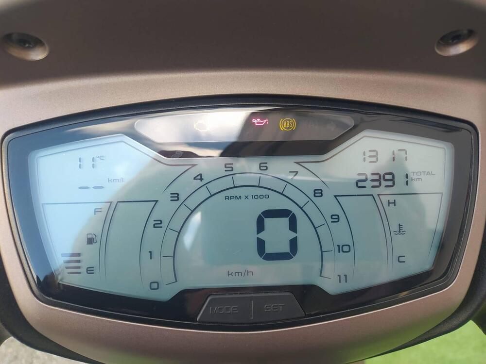 Piaggio Medley 150 ABS (2021 - 25) (10)