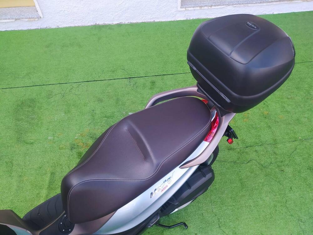 Piaggio Medley 150 ABS (2021 - 25) (7)