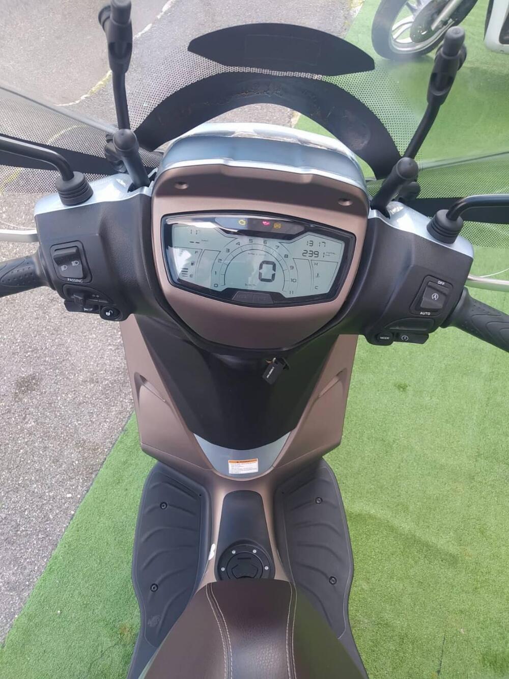 Piaggio Medley 150 ABS (2021 - 25) (9)