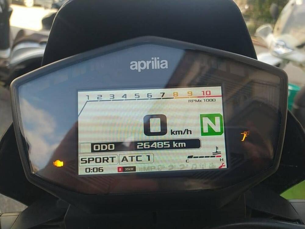 Aprilia Dorsoduro 900 (2017 - 20) (9)