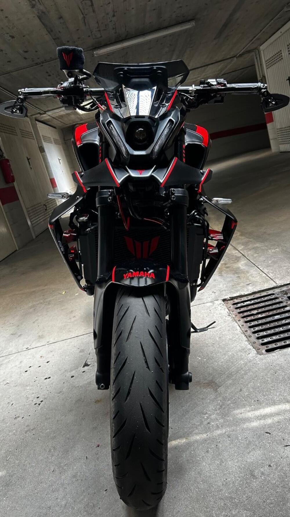 Yamaha MT-09 (2021 - 23) (4)