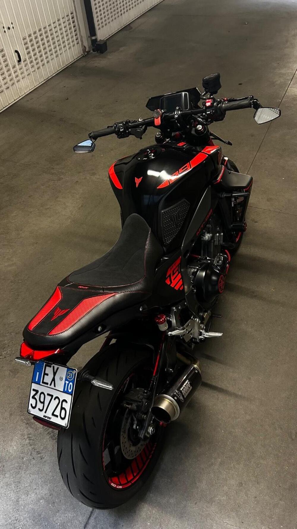 Yamaha MT-09 (2021 - 23) (9)