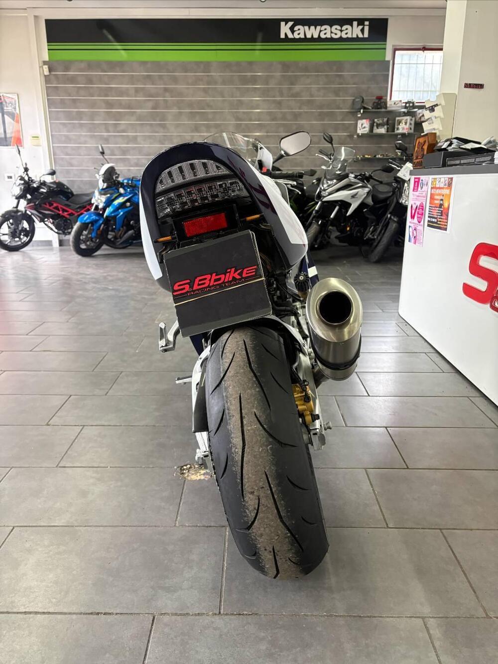 Honda CBR 900 RR Fireblade (2002 - 04) (5)