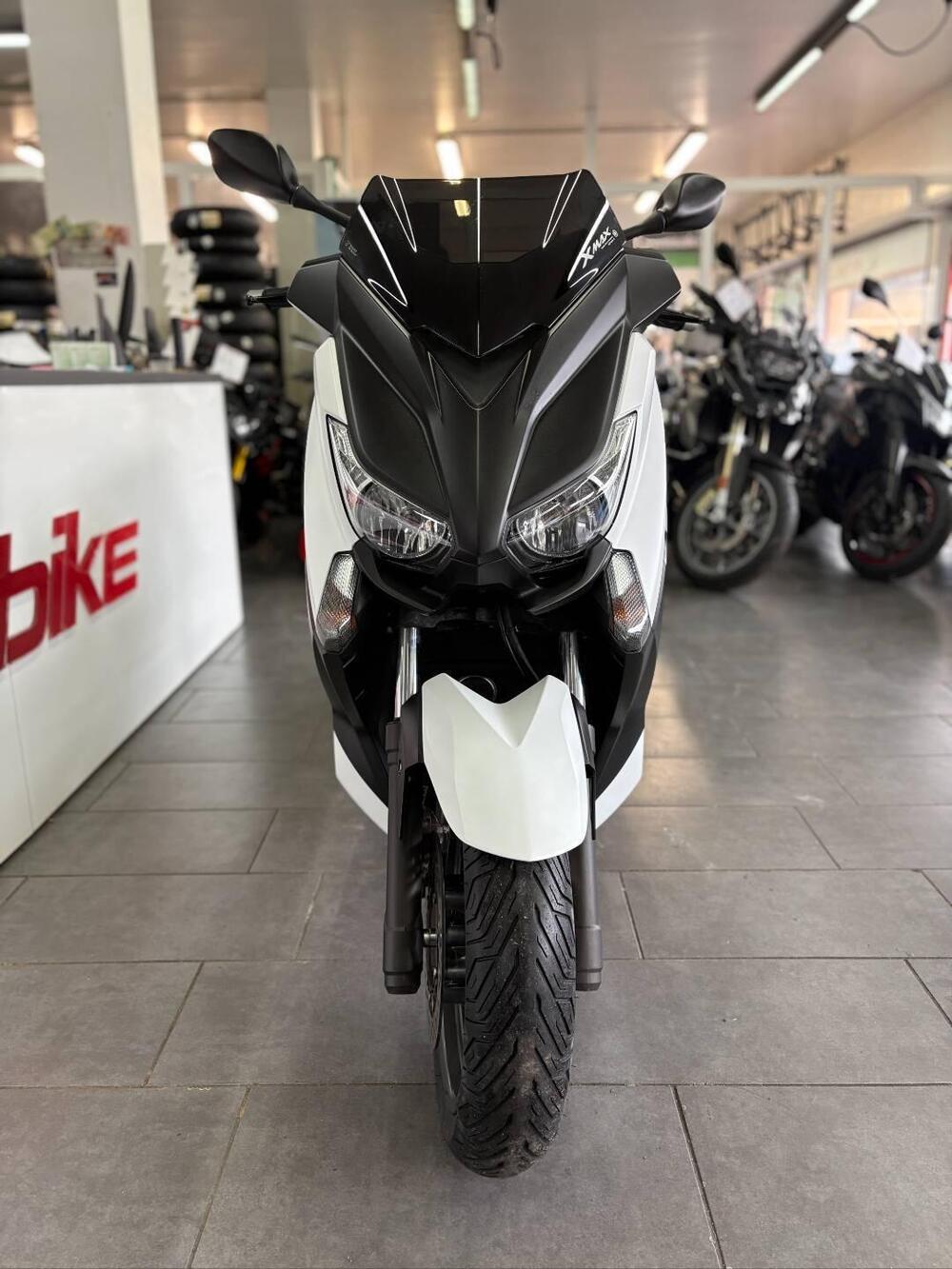 Yamaha X-Max 400 ABS (2017 - 20) (3)